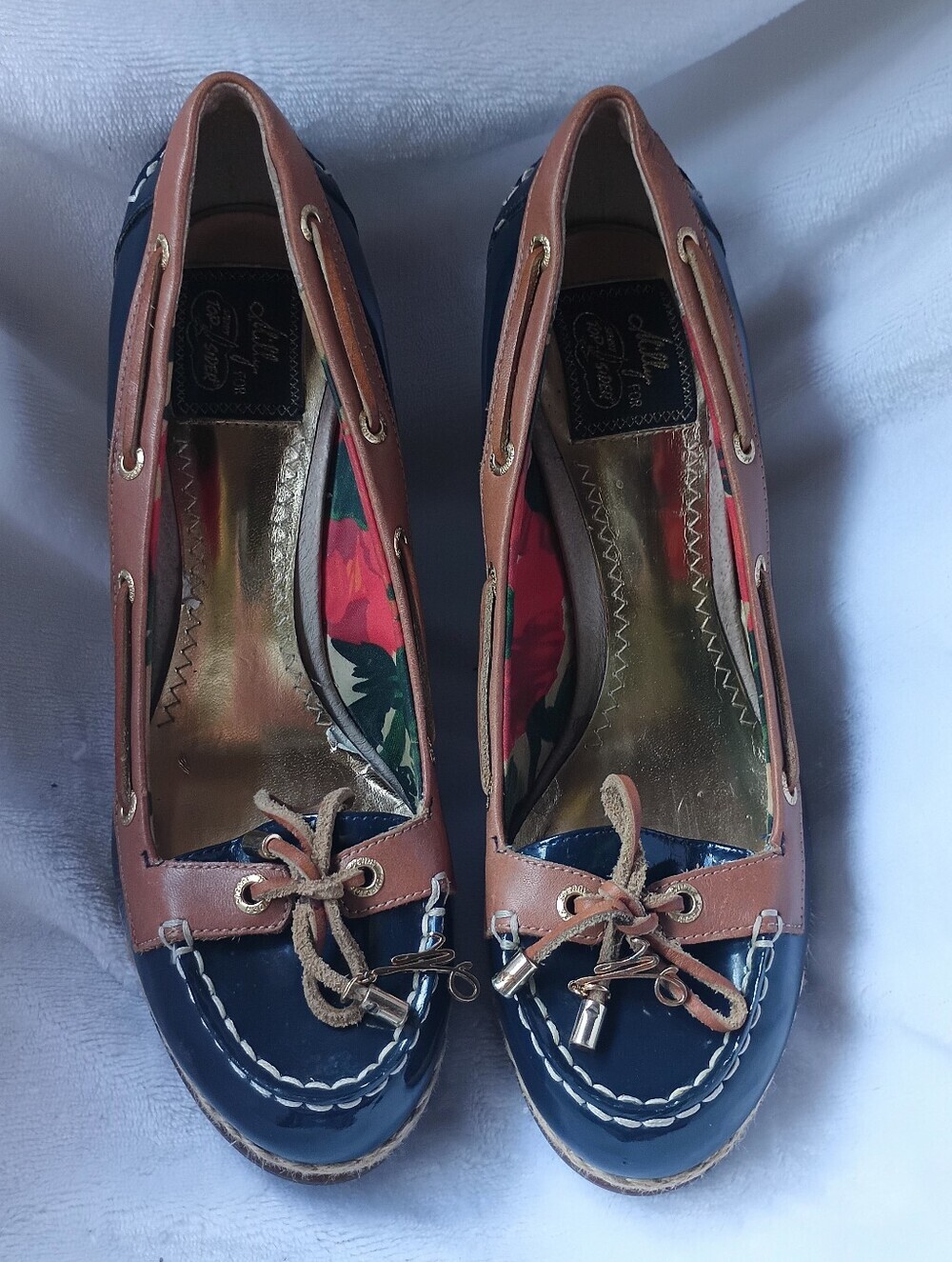 Women's Size 7.5 Sperry Milly for Sperry - Navy Blue/Brown Patent Leather